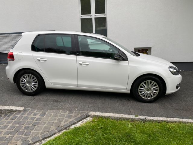 Volkswagen Golf 1.4 TSI 90kW BMT Klimaauto Sitzhz Tempomat