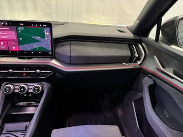 Skoda Kodiaq 1.5 TSI mHEV 110 kW Sportline Panodach
