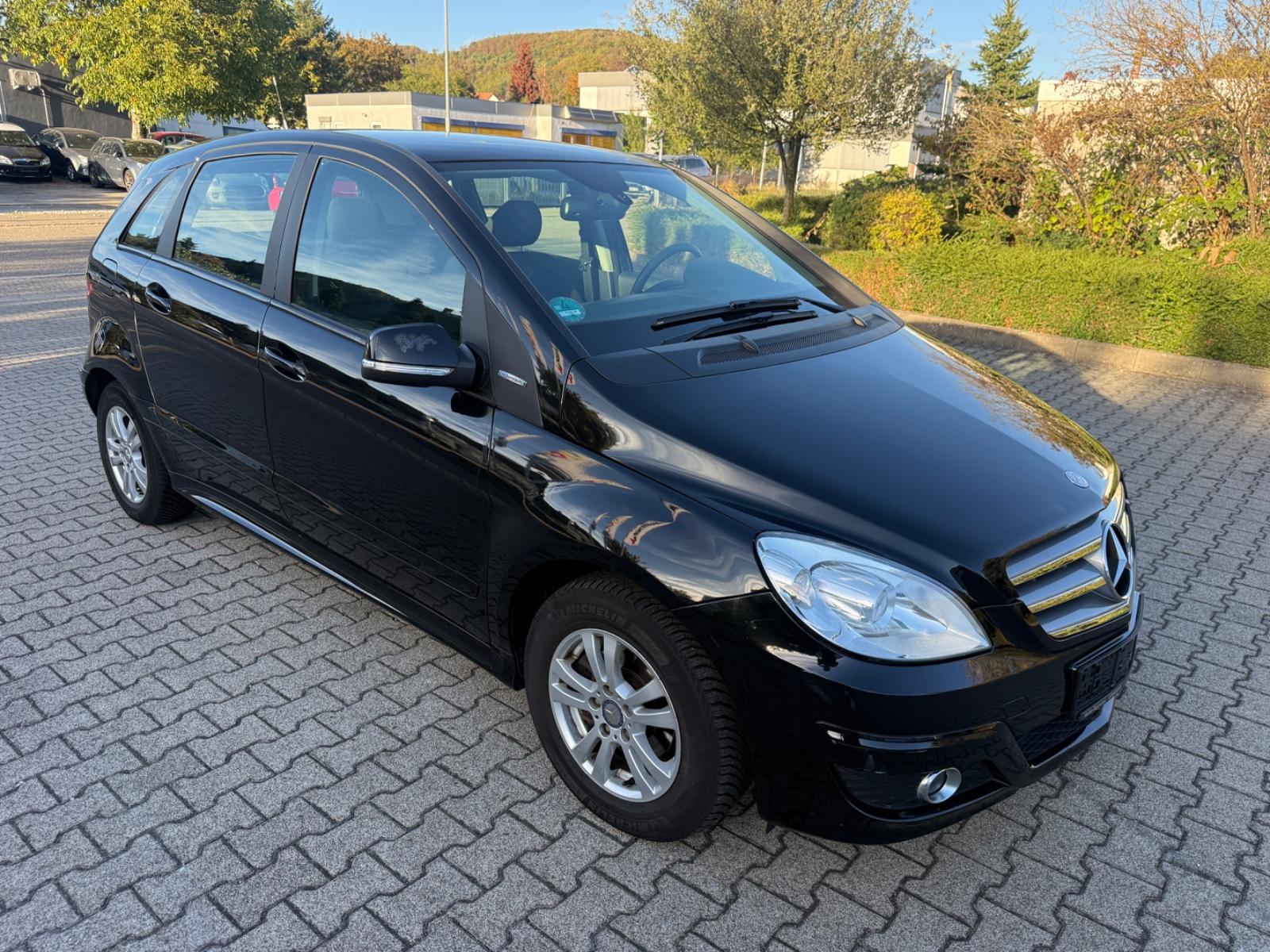 Mercedes-Benz B 180 Klima EURO 5 TÜV