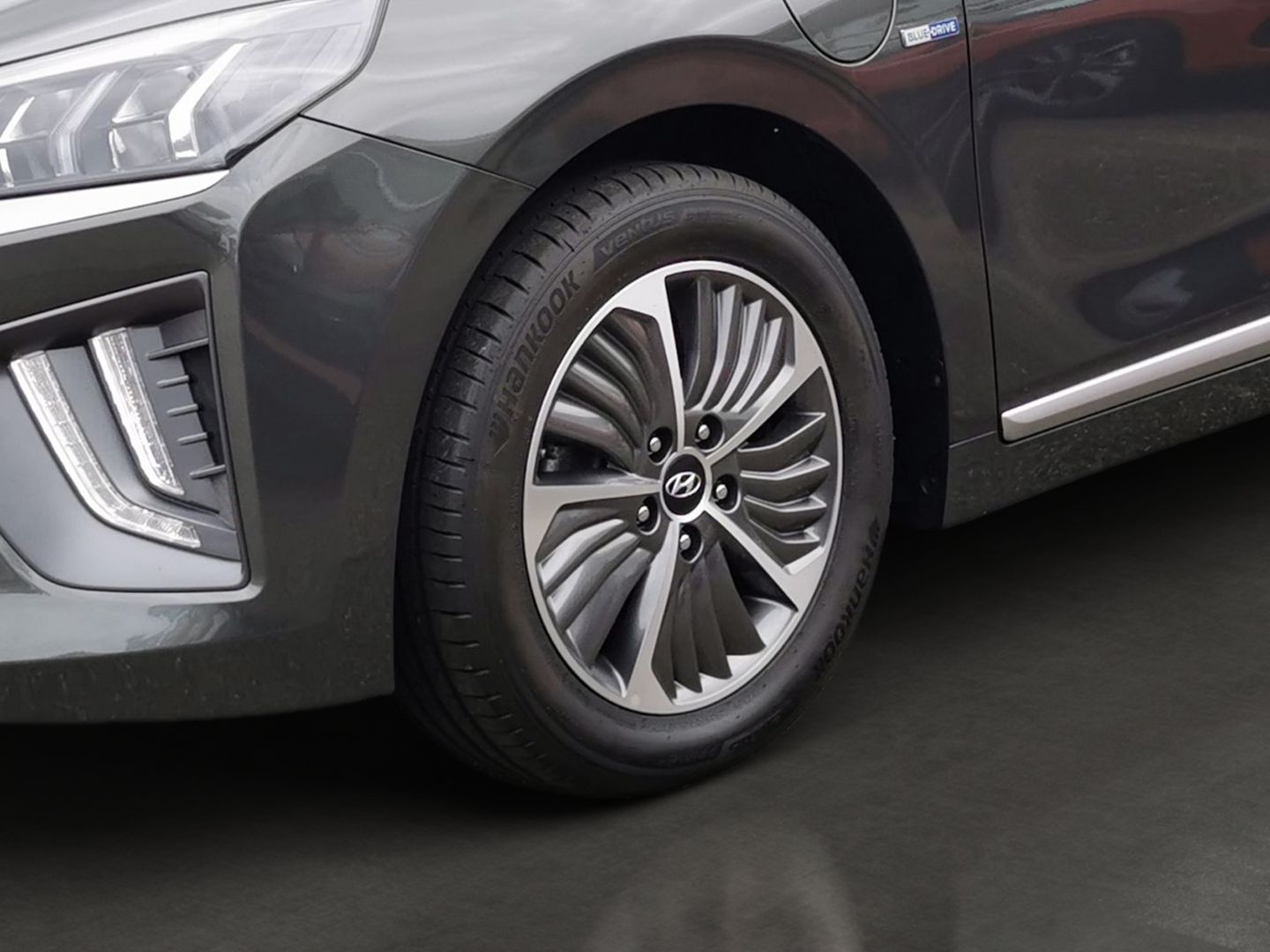 Fahrzeugabbildung Hyundai IONIQ Style Plug-In Hybrid 1.6 GDI EU6d Navi Sou