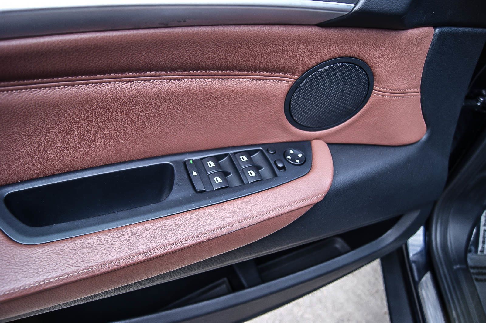 Fahrzeugabbildung BMW X5 xDrive 30d M-SPORTPAKET HEADUP PANORAMA SOFT