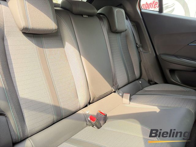 e-2008 Allure Elektro Navi Digitales Cockpit Kam