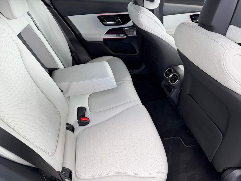 Mercedes-Benz GLC 300 de 4M Coupé AMG Pano grey Burm3D DISTR foto 4
