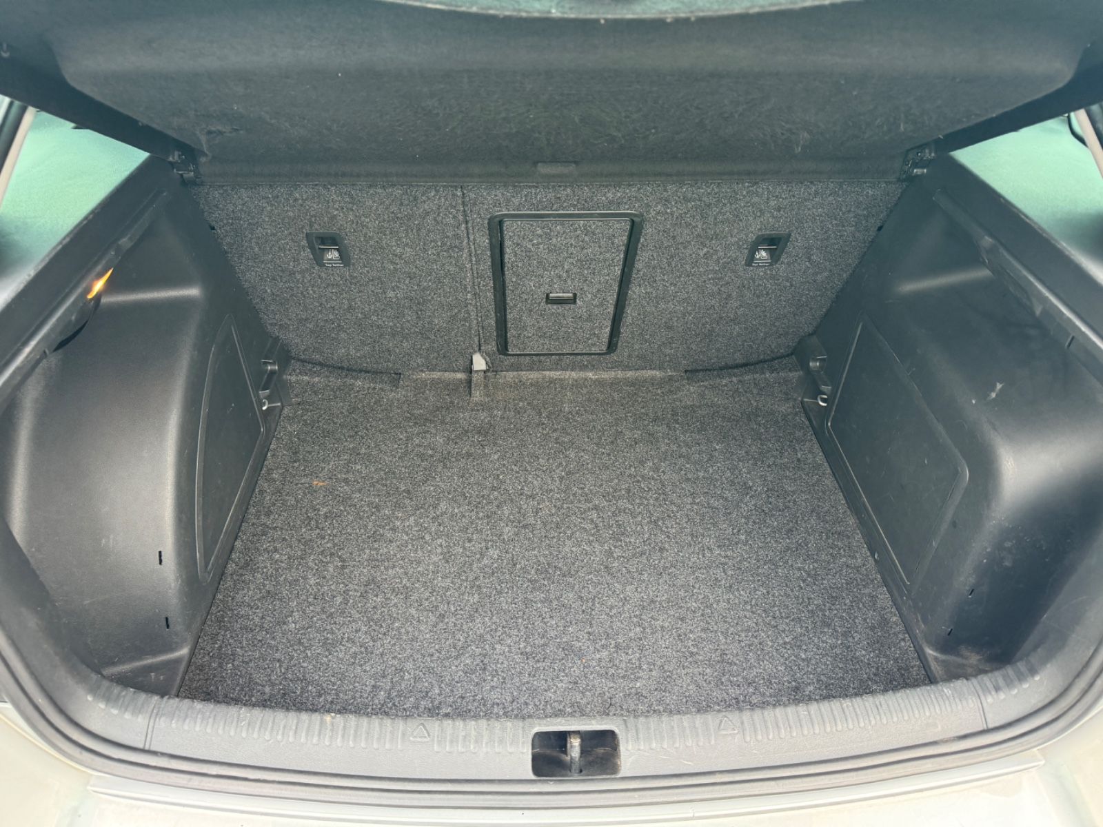 Fahrzeugabbildung SKODA Rapid Spaceback Monte Carlo Panorama+Sitzheizung