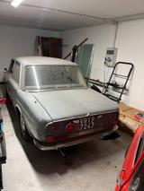 Lancia Flavia 1800 - graue Lancia Flavia