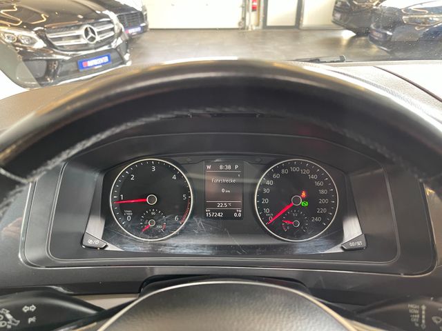 Volkswagen T6 Multivan Lang *ACC*AHK*NAVI*KAM*ELEKT.TÜREN*
