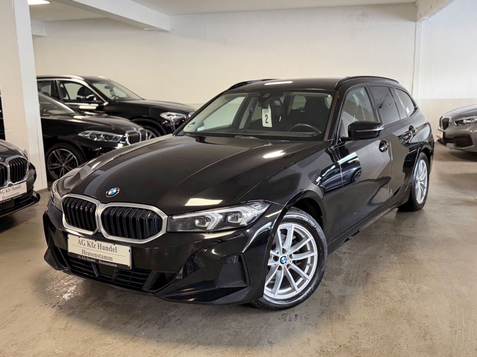 BMW 318 d FACELIFT CAM/SPUR/ACC/LEDER/TOTWINKEL
