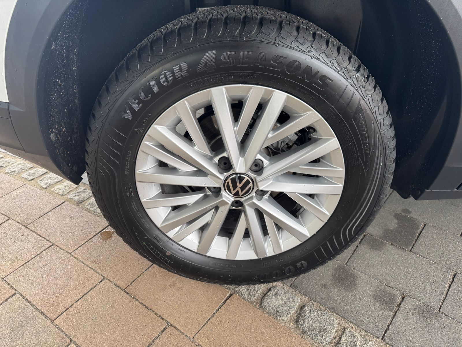 Volkswagen T-Roc - Bild 13