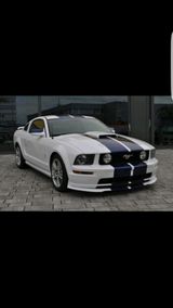 Ford Mustang S197 GT V8 - Ford Mustang: Limousine