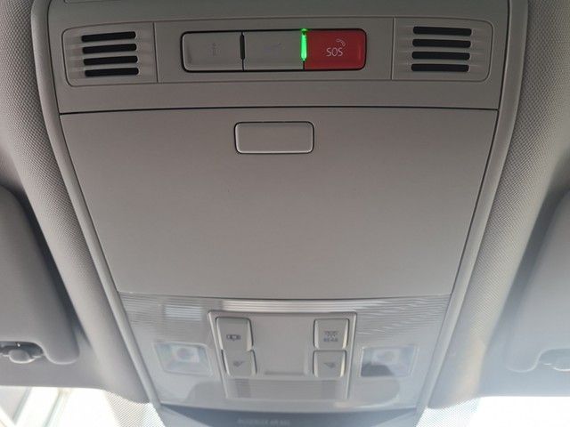 Fahrzeugabbildung Volkswagen Passat Variant TDI Elegance DSG Matrix AHK Navi