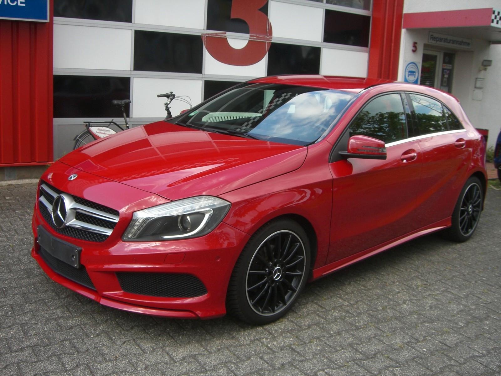 Mercedes-Benz A 200 BlueEFFICIENCY, AMG, Xenon, Harman Kardon!