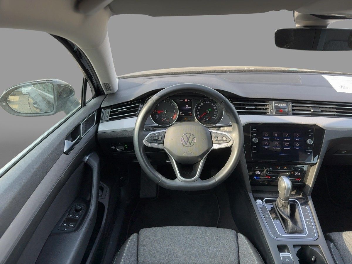 Volkswagen Passat Variant - Bild 11