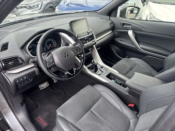 Mitsubishi Eclipse Cross - 8