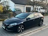 Volvo V40 D4 Geartronic Summum Summum - Volvo Gebrauchtwagen in Kaiserslautern