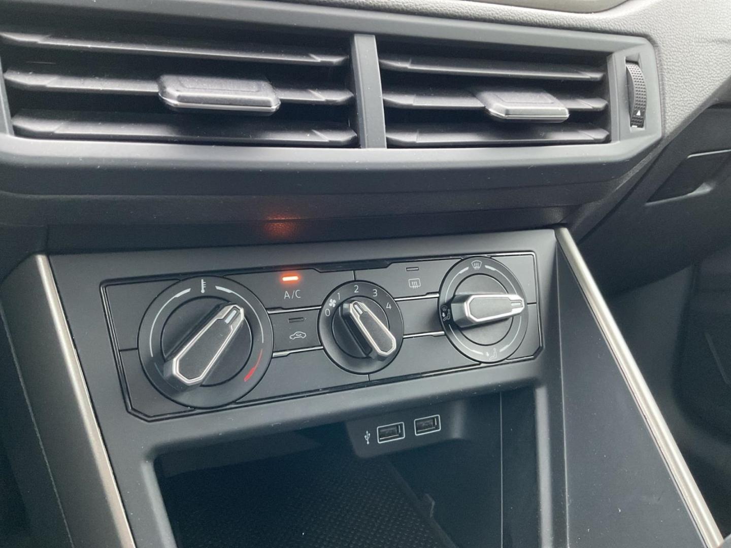 Volkswagen Polo Comfortline 1.0 TSI Navi Apple CarPlay, миниатюра 29
