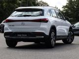 Mercedes-Benz EQA 250 Progressive/Pano/Distr/LED/Cam/Shz/18'' - weiße Mercedes-Benz EQA