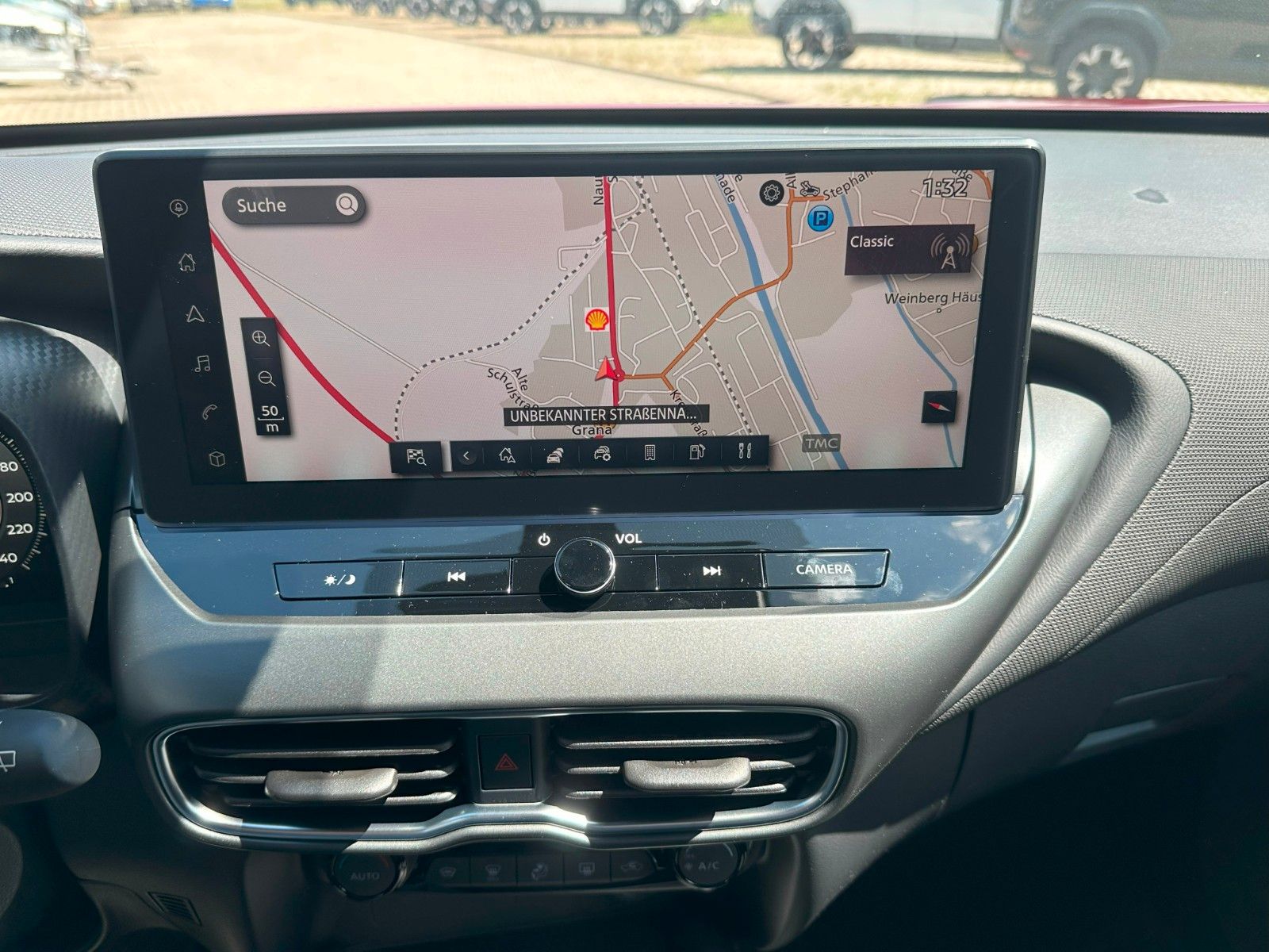 Fahrzeugabbildung Nissan Juke 1.6 Hybrid N-CONNECTA