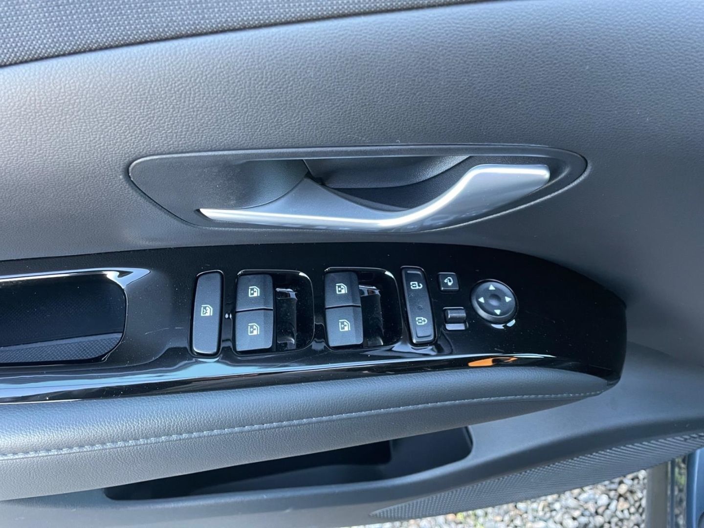 Fahrzeugabbildung Hyundai Tucson 1.6T Prime Plug-In Hybrid 4WD Navi Leder