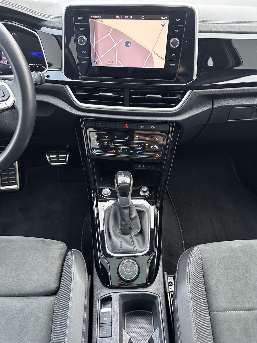 Fahrzeugabbildung Volkswagen T-Roc R-Line 4Motion NAV+IQ-LIGHT+AHK+PANO+KAM