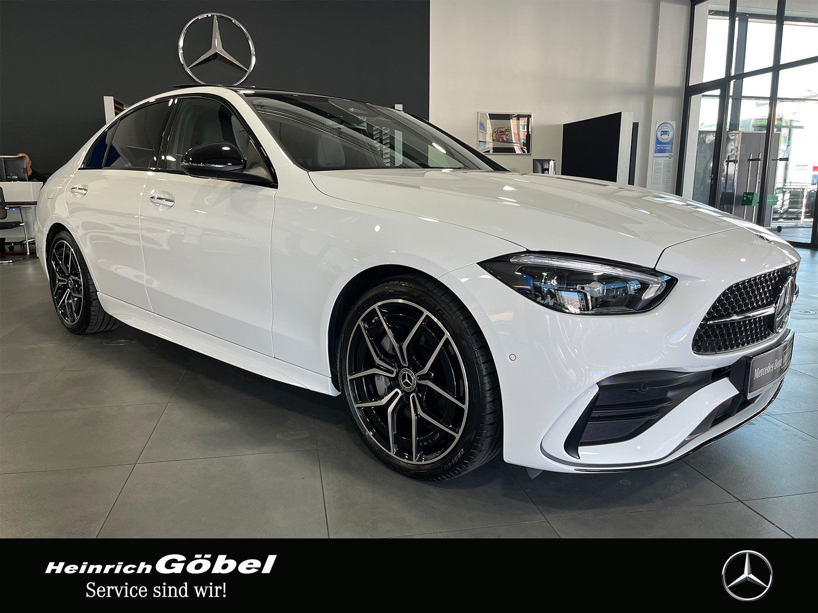 Fahrzeugabbildung Mercedes-Benz C 300 AMG+PANO+BURMESTER+NIGHT+360°+DIGITAL.L