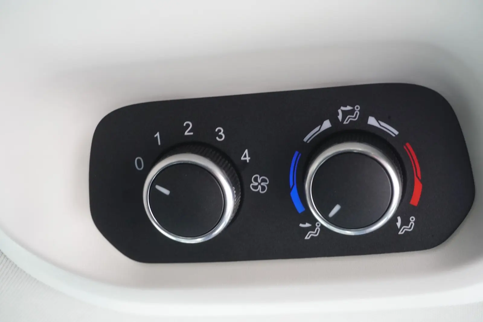 Ford Tourneo Custom Titanium X L1 Bi-Xenon Navi