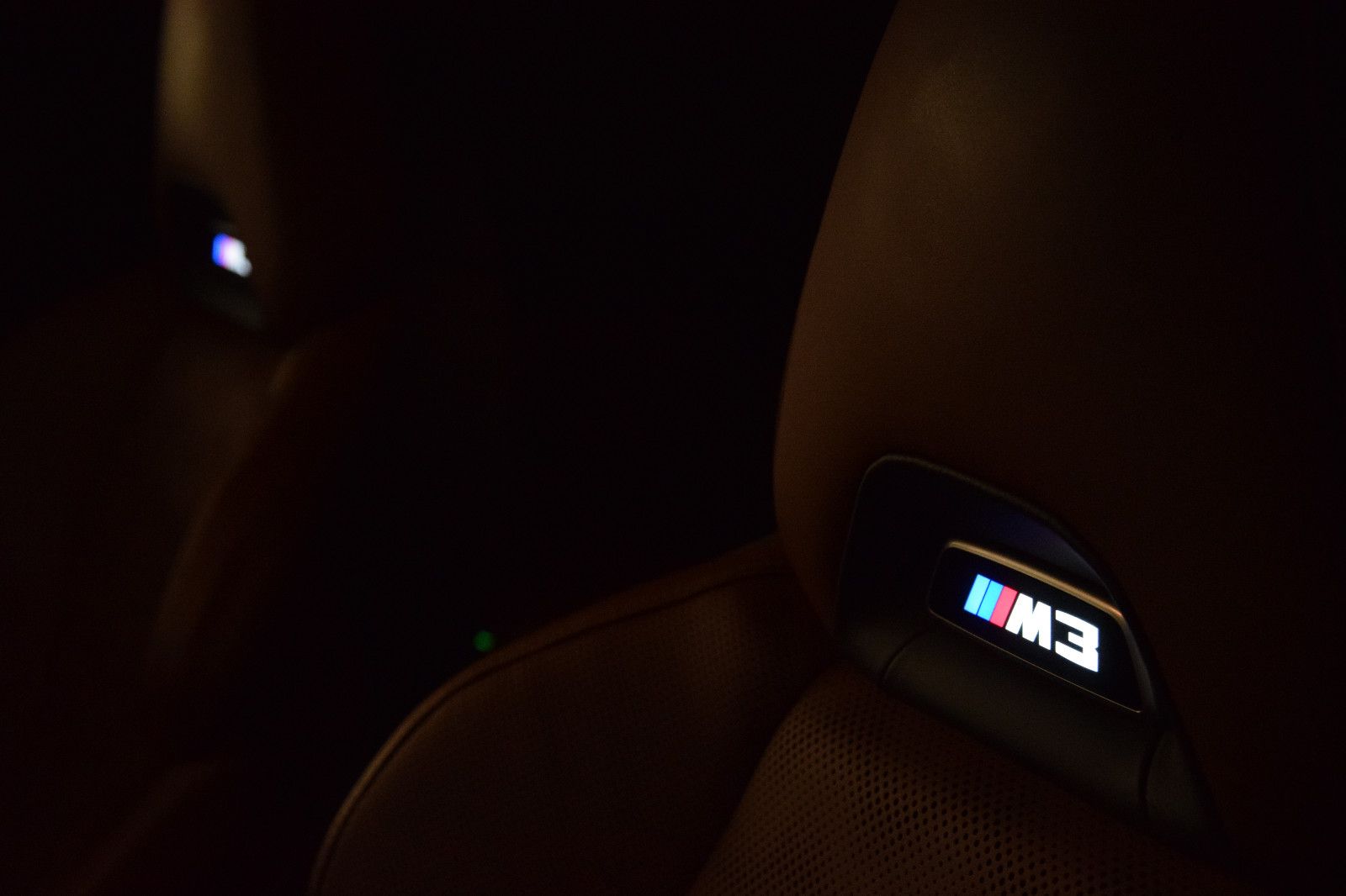 Fahrzeugabbildung BMW M3 Touring xDrive Competition Akrapovic Anlage