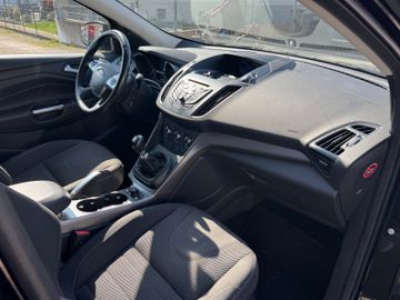 Ford Kuga - 6