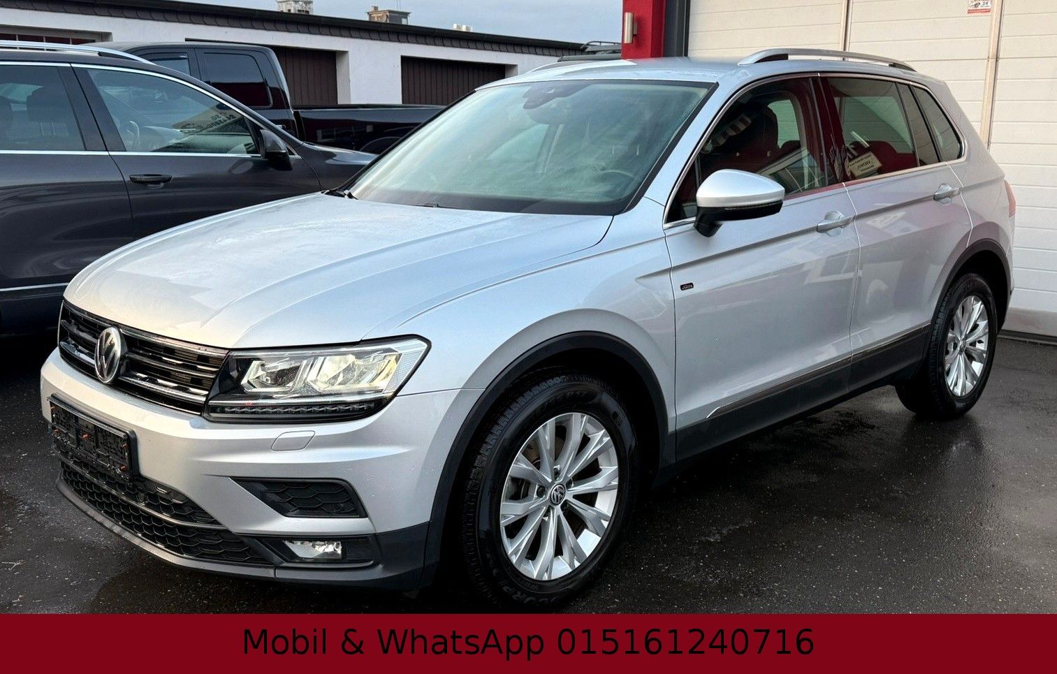 Volkswagen Tiguan - 1