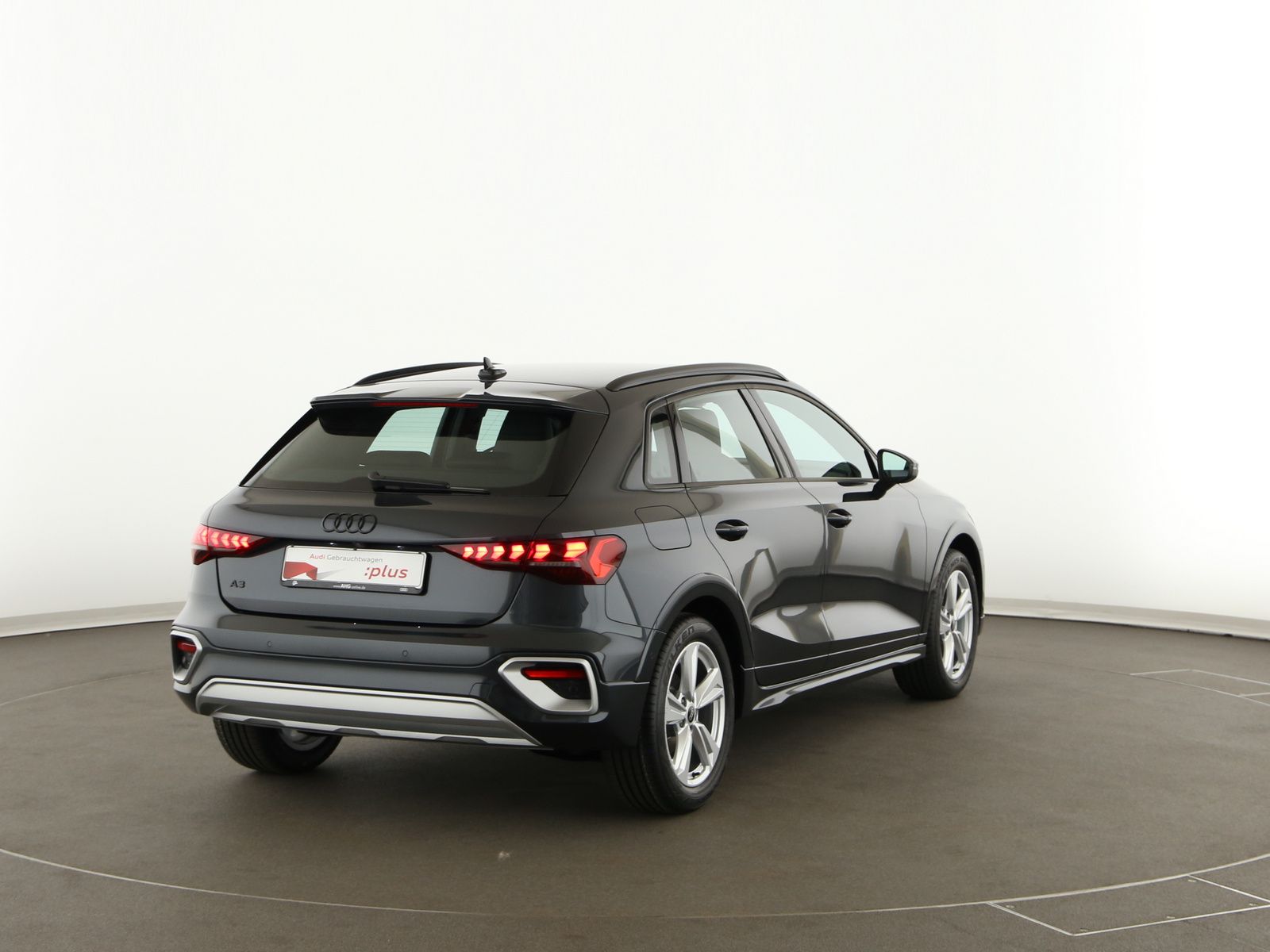 Audi A3 allstreet 40 TFSI e S tronic LED Navi Pano-D foto 6