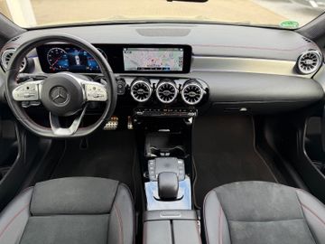 Mercedes CLA 200 Shooting Brake - 2