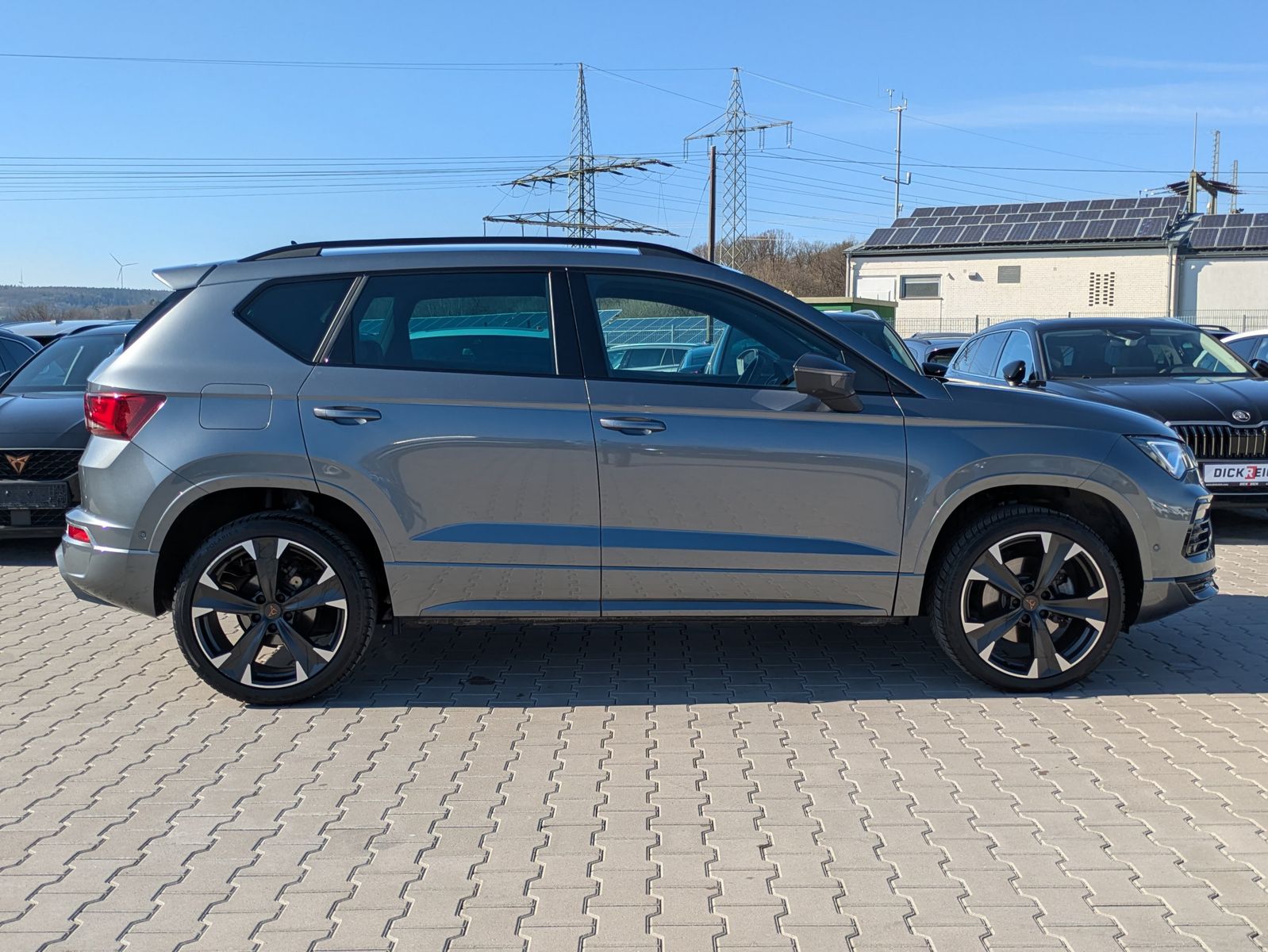 Fahrzeugabbildung CUPRA Ateca 1.5 TSI DSG AHK*LED*ACC*APP*KAMERA*19"