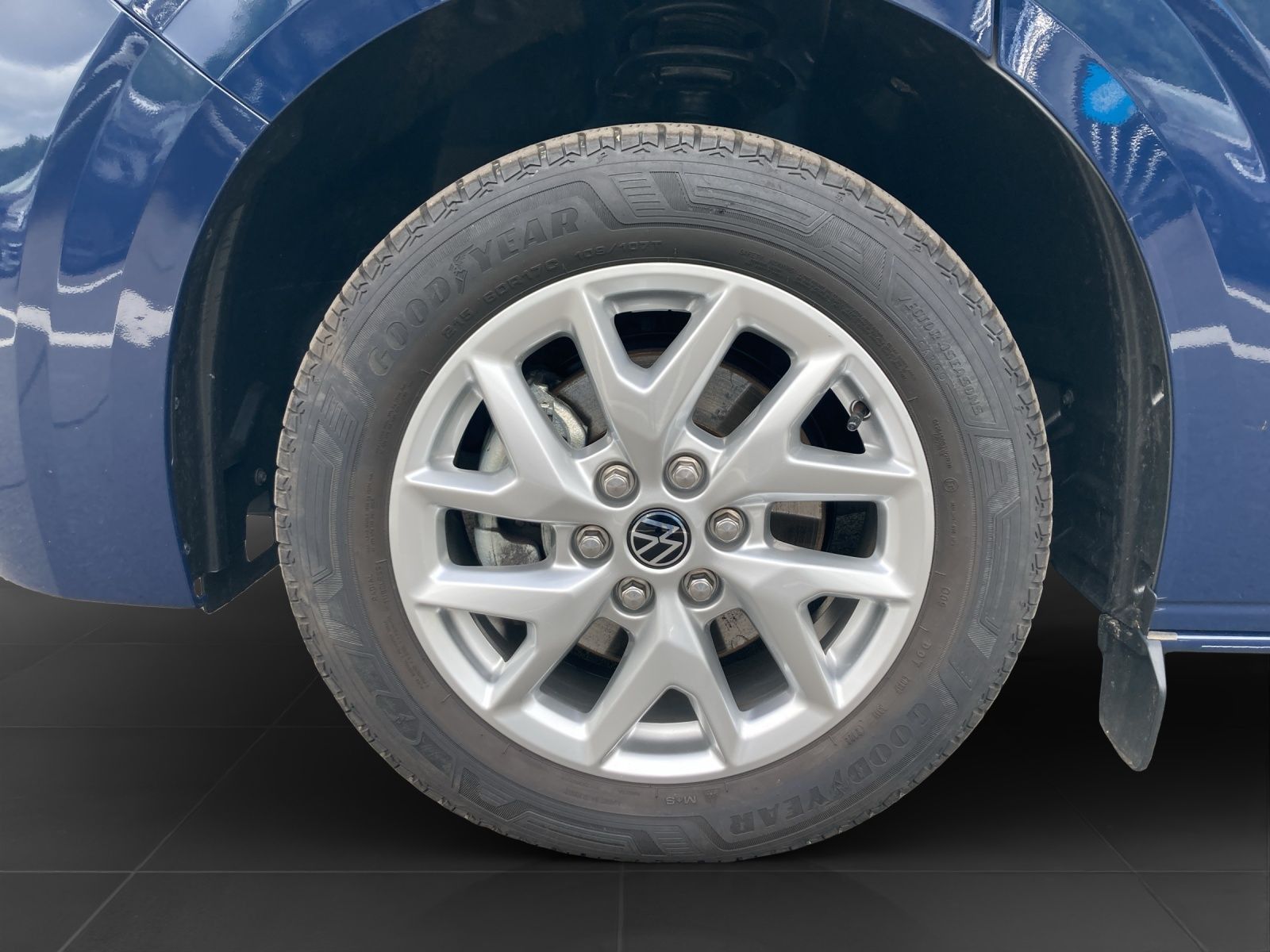 Volkswagen T7 Caravelle - Bild 7