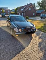 Mercedes-Benz Mercedes W211 E320 - Mercedes-Benz E 320: W211