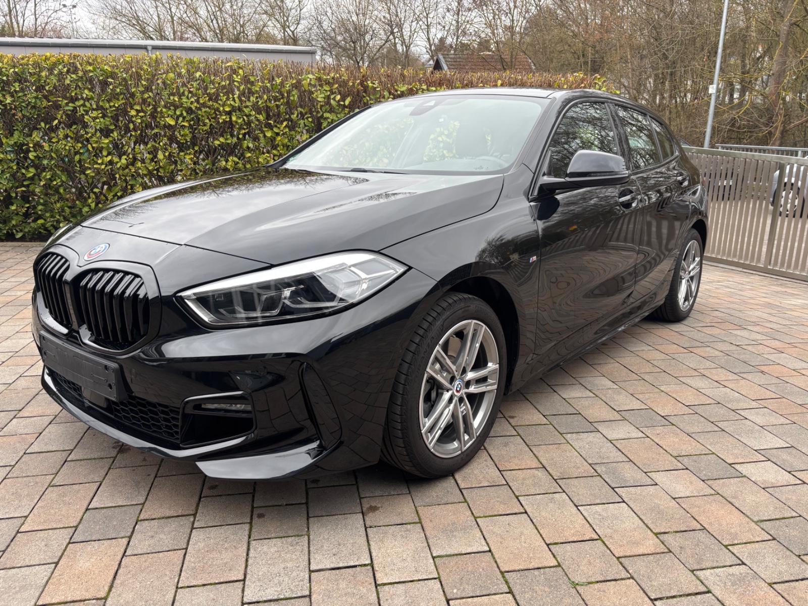 BMW 120i M Paket Leder LivePR A.LED HiFi Komf. Apple