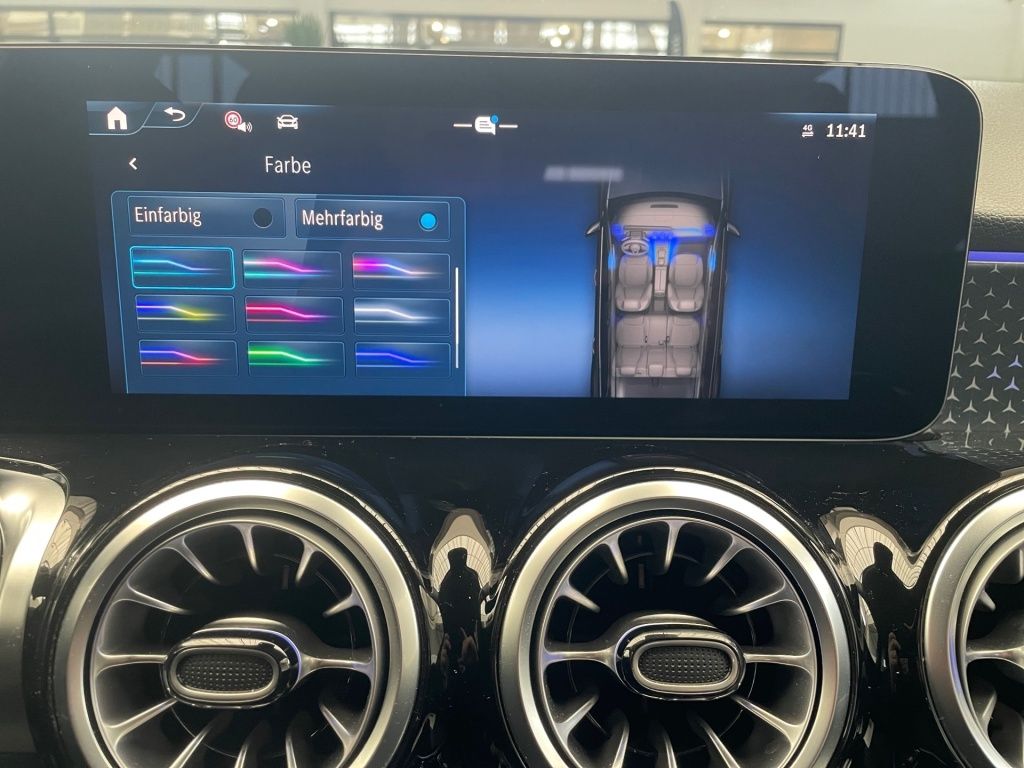 Fahrzeugabbildung Mercedes-Benz GLB 220 d 4M Night ACC AHK Totwi. Memory LED SHZ