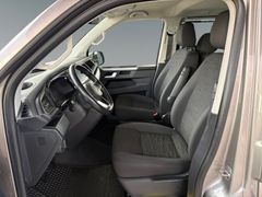 Fahrzeugabbildung Volkswagen T6.1 Multivan Comfortl. Navi LED Sitzh AHK Kamer