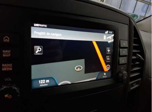 Fahrzeugabbildung Mercedes-Benz Vito 116 Kasten Lang Nav PTS RFK Sitzhzg Flügelt