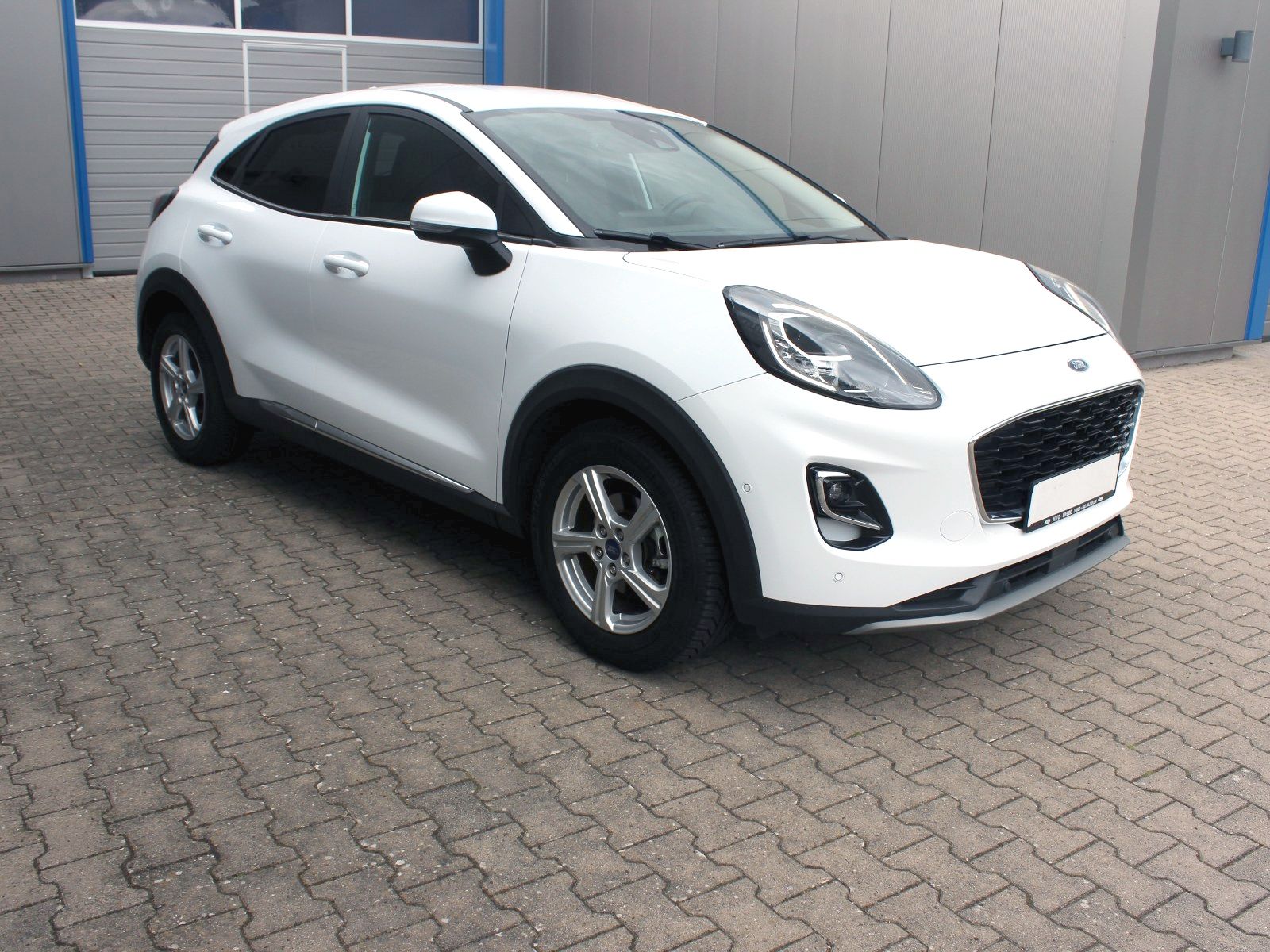 Fahrzeugabbildung Ford Puma Titanium X 1,0 EcoBoost Mild Hybrid