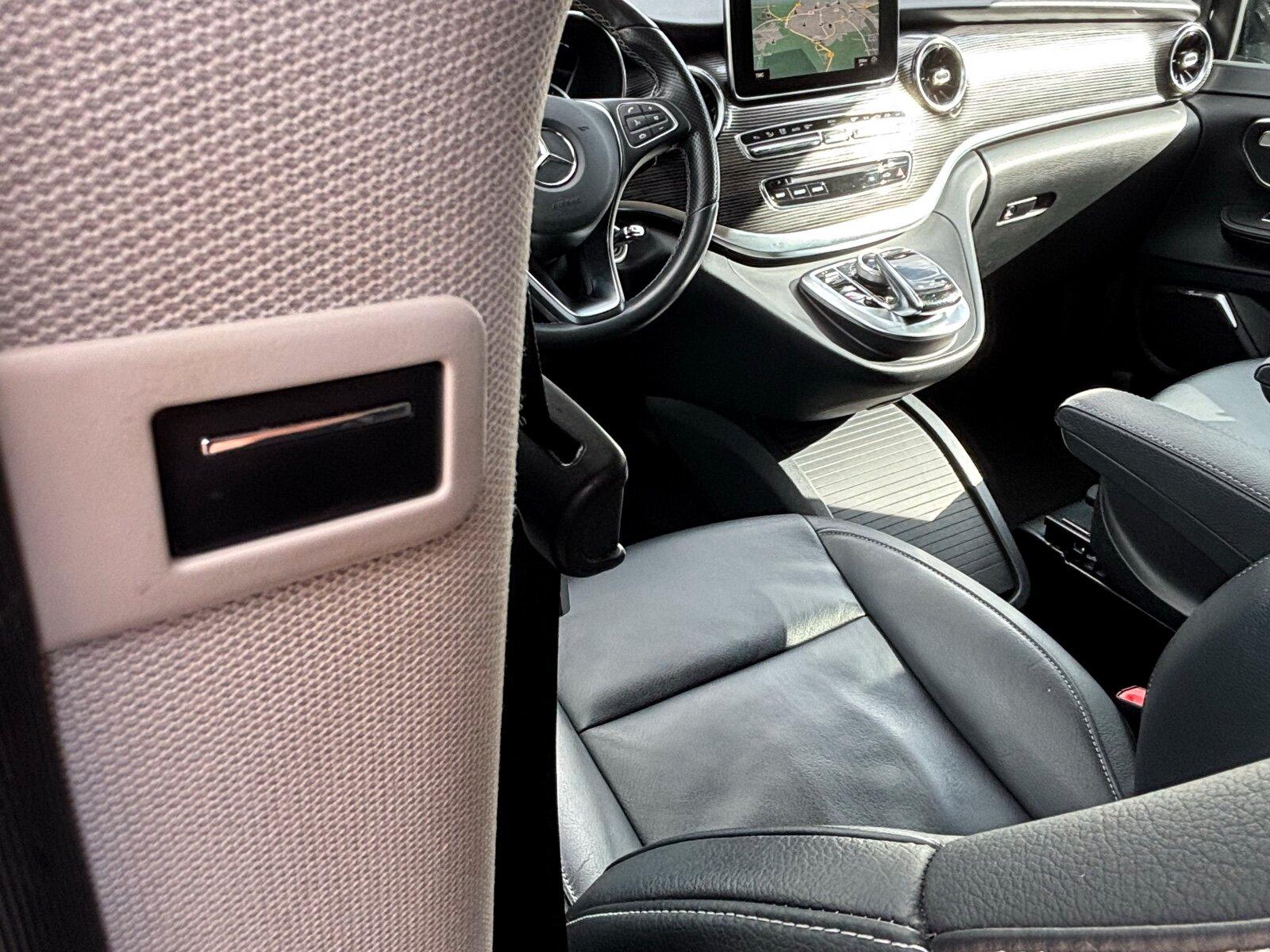 Mercedes-Benz V 250 AVANTGARDE ED KOMPAKT TISCH P DISTRON BURM