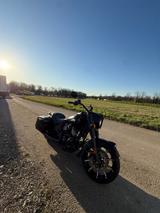 Indian Motorcycle Springfield Dark Horse  - CHOPPER MOTOR