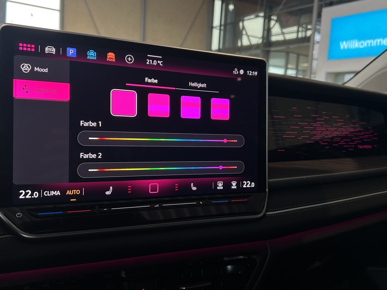Fahrzeugabbildung Volkswagen Tayron TDI Elegance DSG LED+ AHZV RFK