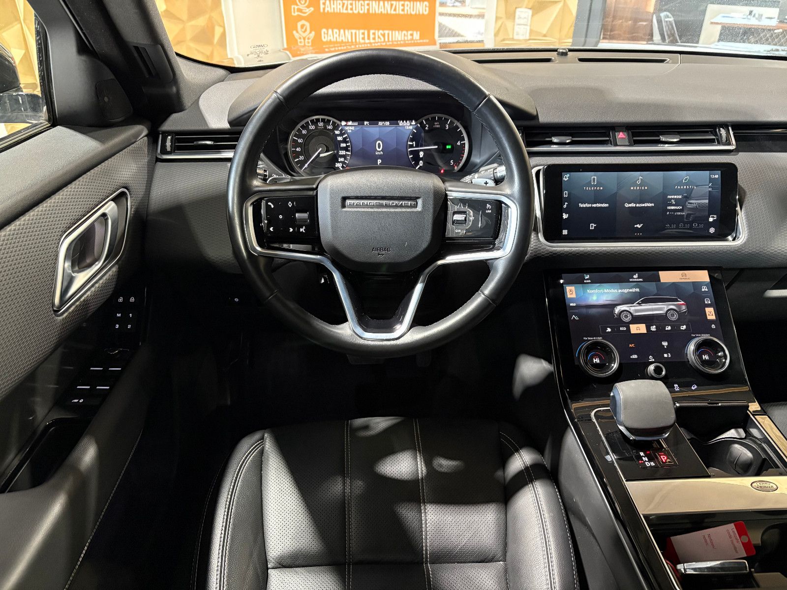 Fahrzeugabbildung Land Rover Range Rover Velar/360*KAM/LED/APPLE/LEDER/
