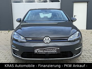 Volkswagen Golf - 2