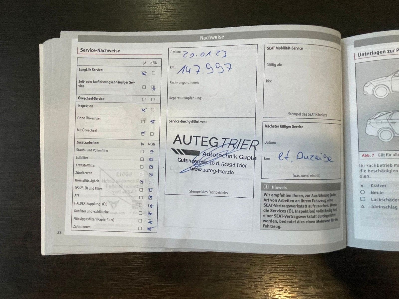 Fahrzeugabbildung SEAT Leon 2.0TDI FR DSG KLIMAAUT LEDER NAVI LED 2.Hd