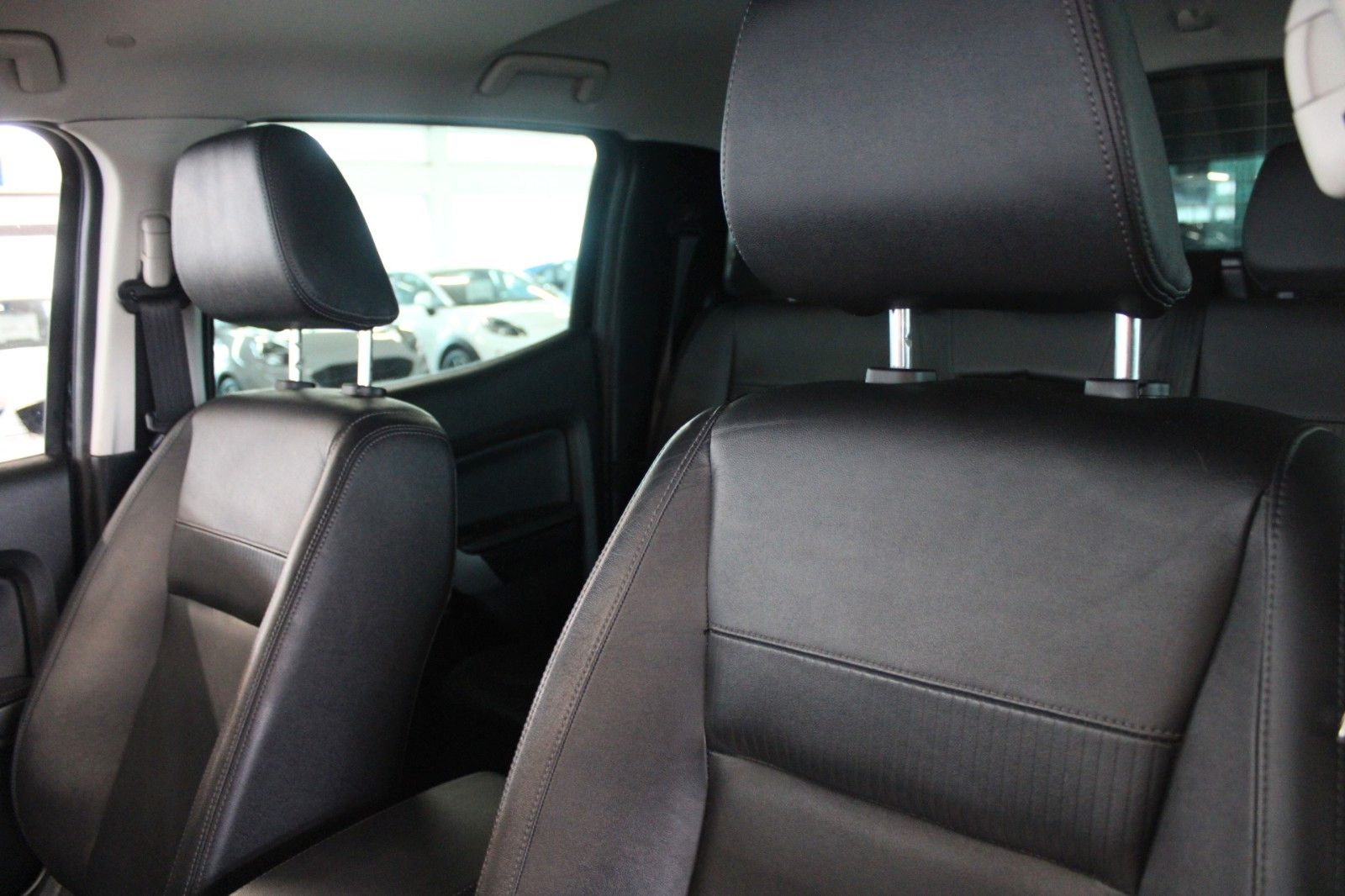 Fahrzeugabbildung Ford Ranger Limited Aut. LED AHK STDHZ HARDTOP uvm.