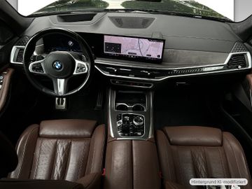 BMW X7 - 7