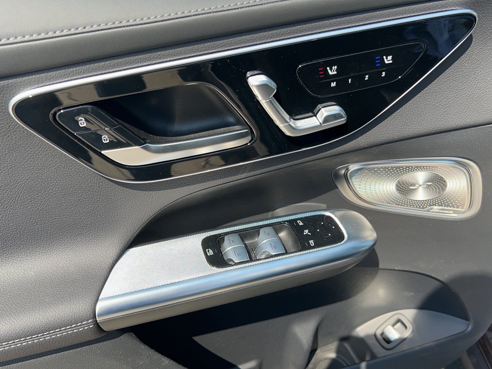 Fahrzeugabbildung Mercedes-Benz GLC 450d 4M AMG DISTRO Sitzklima BURME HeadUp