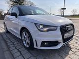 Audi A1 1.2 TFSI Sportback Admired S-Line Sitzheizung - Audi A1: Admired