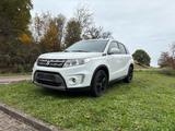 Suzuki Vitara 1,6  1. Hand - Suzuki Vitara von privat