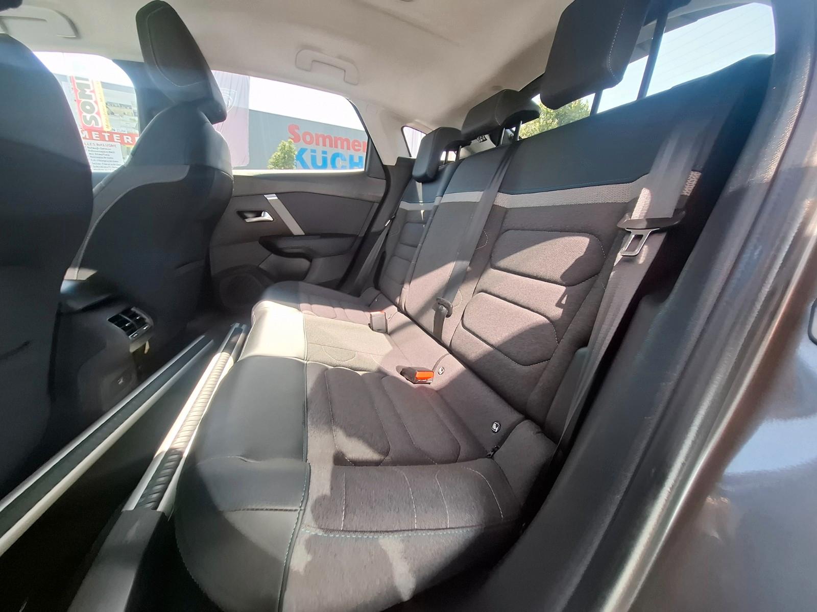 Citroën C4 PureTech 130 S&S C-Series